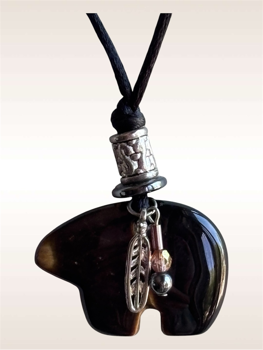🌼Zuni Fetish Style Carved Bear Tiger’s Eye Pendant Necklace